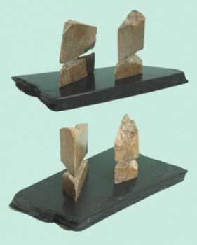 Œuvre contemporaine nommée « Double Triangle Rompy Ocre », Réalisée par SARCIE