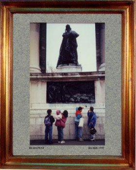 Hongrie 1997; Place des héros de Budapest Sur le site d’ARTactif