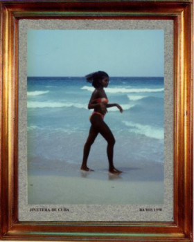 Œuvre contemporaine nommée « Cuba; Jinetera des plages 1998 », Réalisée par EMILE RAMIS