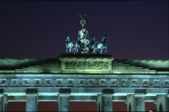 Œuvre contemporaine nommée « 1991 Berlin Der Brandenburger Tor », Réalisée par LAURENT TCHEDRY