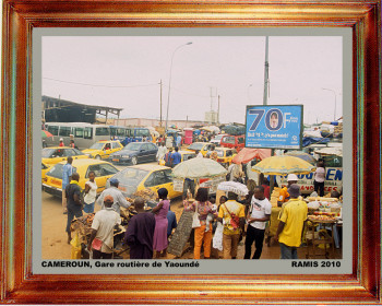 Cameroun, gare routiere de Yaoundé 2010 Sur le site d’ARTactif