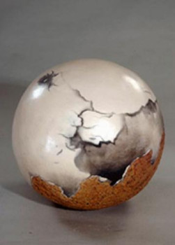 Œuvre contemporaine nommée « Sphère », Réalisée par DANIELLE CORNU