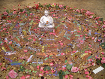 Œuvre contemporaine nommée « Flower Child 2009 », Réalisée par JEONG-AE JU