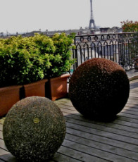 spheres-sur-terrasse-privee