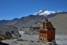 chorten-dans-la-vallee-de-la-kali-gandaki