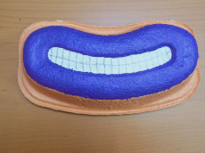 bouche-de-clown-violet-mais-bleu