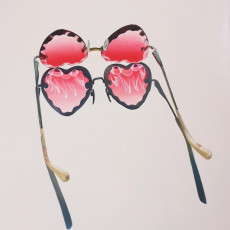 heart-shaped-glasses-3