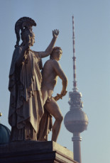 1993-ost-berlin-unter-den-linden