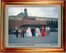 russie-mariage-devant-le-mausole-de-lenine-2005