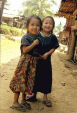 enfant-lu-nord-laos