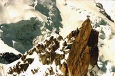 vallee-blanche-alpiniste-au-sommet-de-son-art