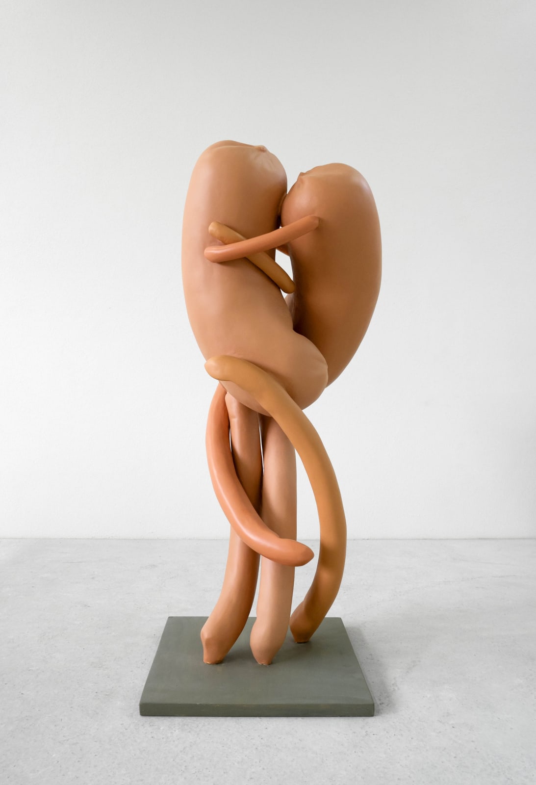 Big Kiss - Erwin Wurm