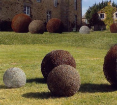 spheres-au-chateau-de-la-motte-jeancancale